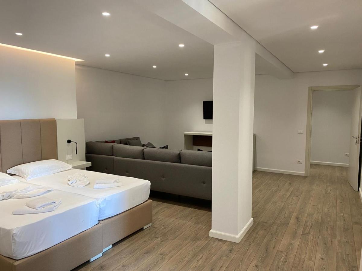 Eval Hotel Sarande Exterior photo